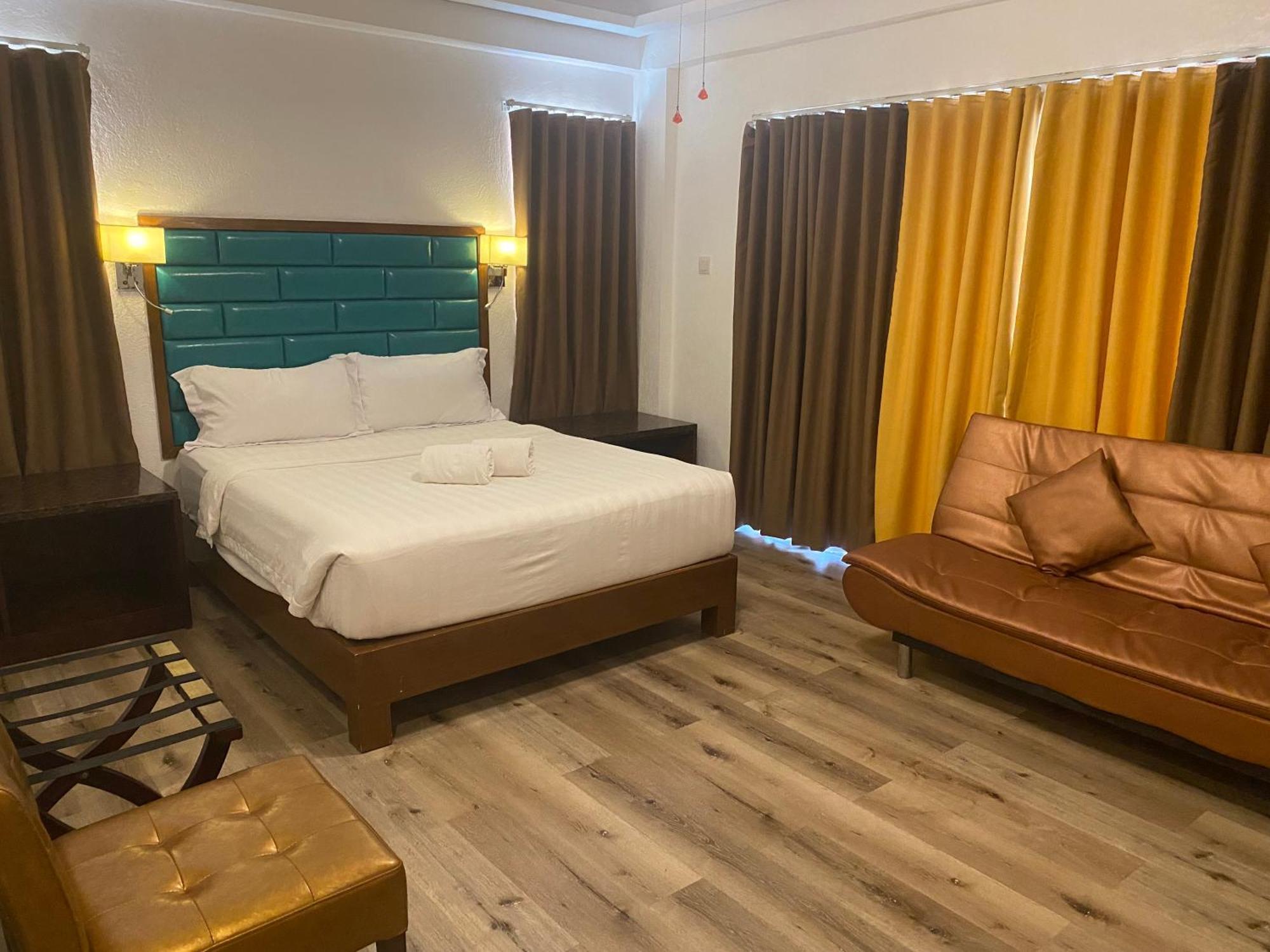 El Puerto Marina Beach Resort & Vacation Club Lingayen Zewnętrze zdjęcie